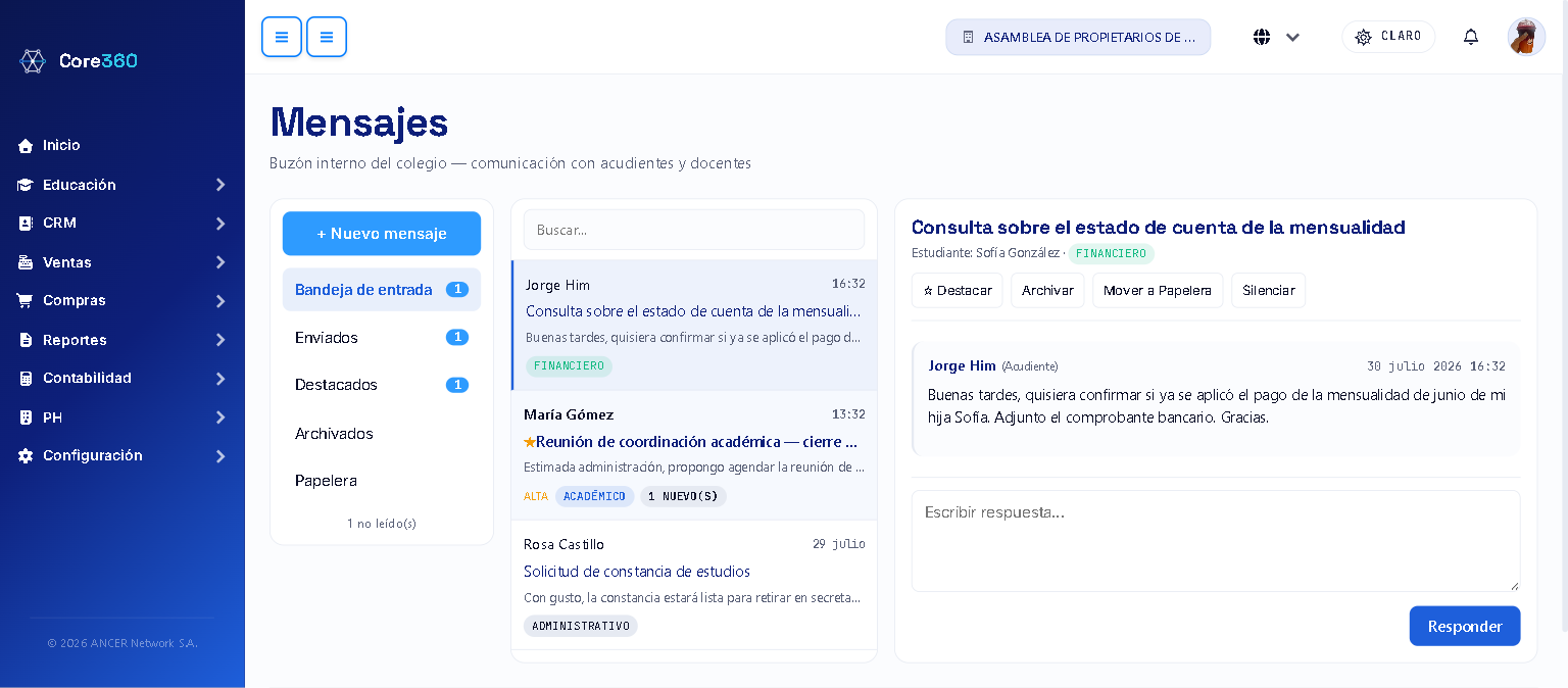 Buzón de mensajes con carpetas, lista de conversaciones y detalle